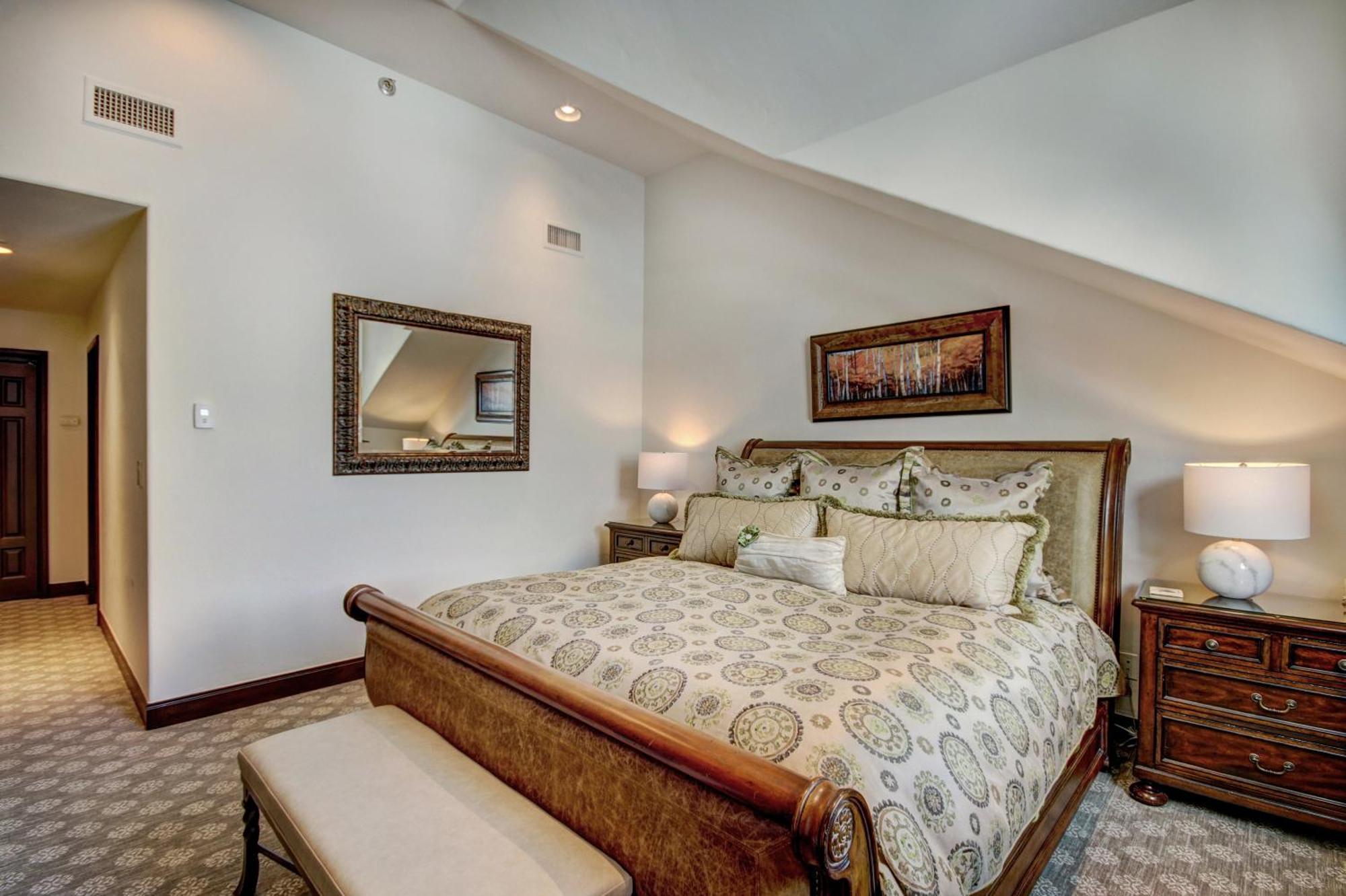 Luxury Ski-In 3 Bedroom Penthouse Inside Pines Lodge, Sleeps 10! Condo بيفر كريك المظهر الخارجي الصورة