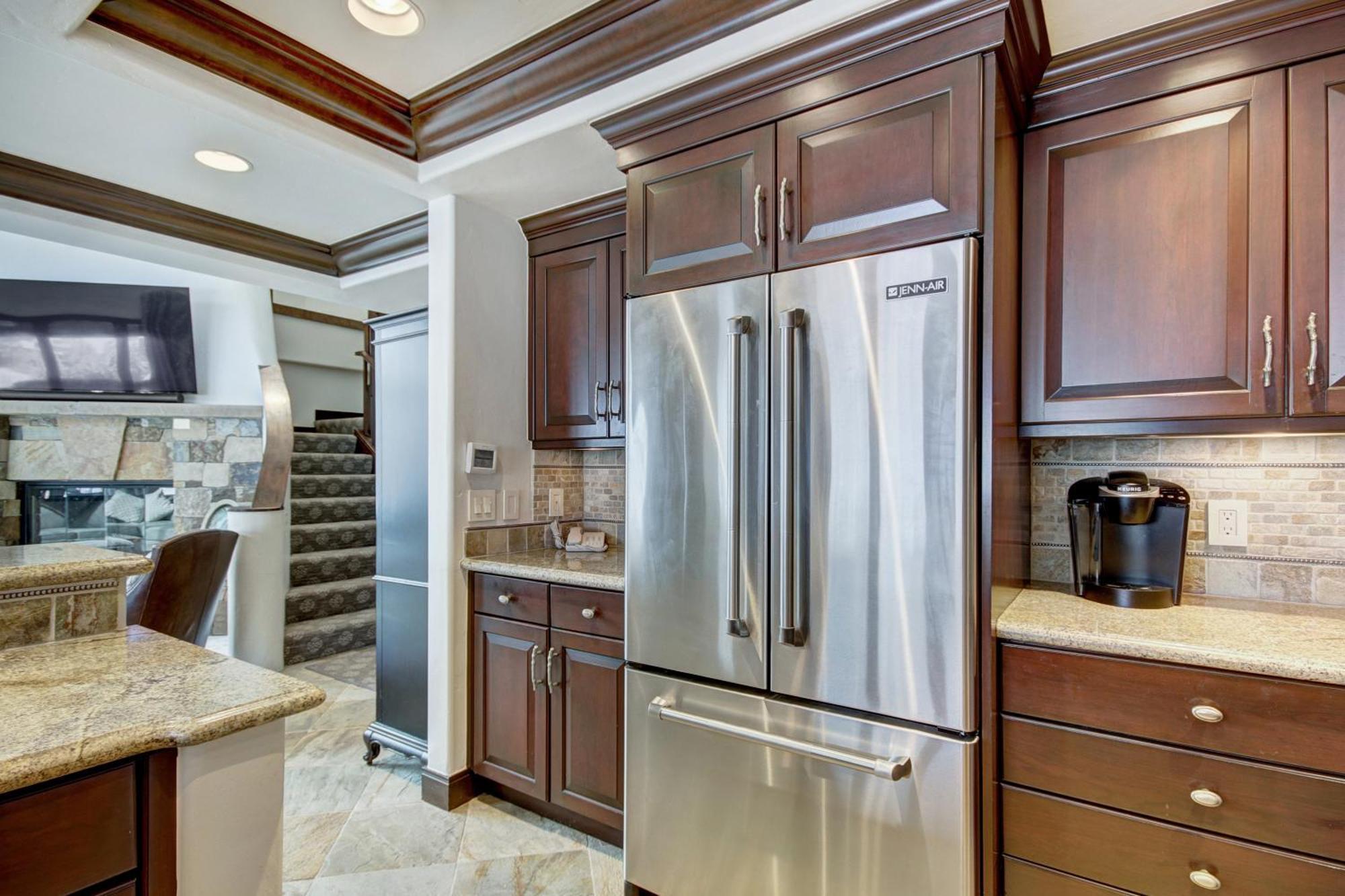 Luxury Ski-In 3 Bedroom Penthouse Inside Pines Lodge, Sleeps 10! Condo بيفر كريك المظهر الخارجي الصورة